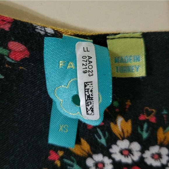 Farm Rio Intarsia Yellow and Black Floral Boho Long Sleeve Peasant Blouse - Picture 4 of 16